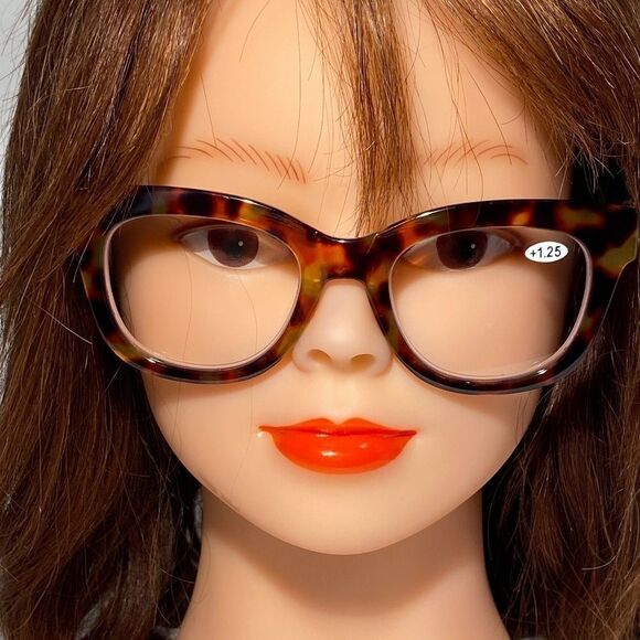 1323 Mona Reading Glasses 1.25 Readers Tortoise Frames NWT - Picture 1 of 9